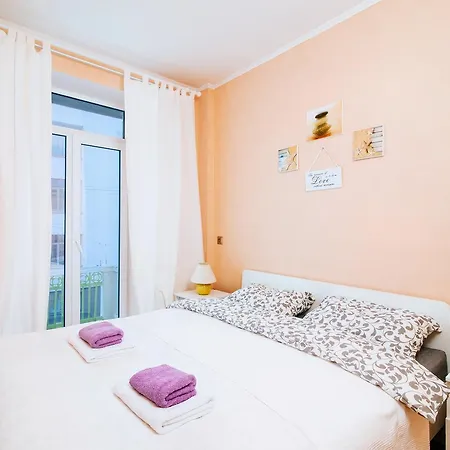 Vokzal Apartament *